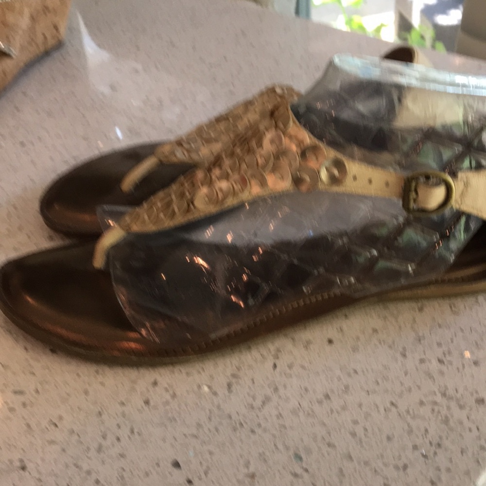 Gold trimmed beige t-strap flats